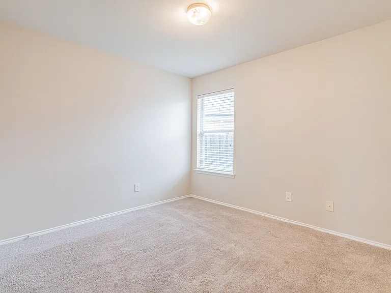 801 Deedee Creek Dr — Photo 13