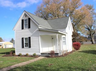 205 N Center St, Boswell, IN 47921