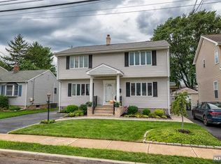 53 Graham Ter, Saddle Brook, NJ 07663