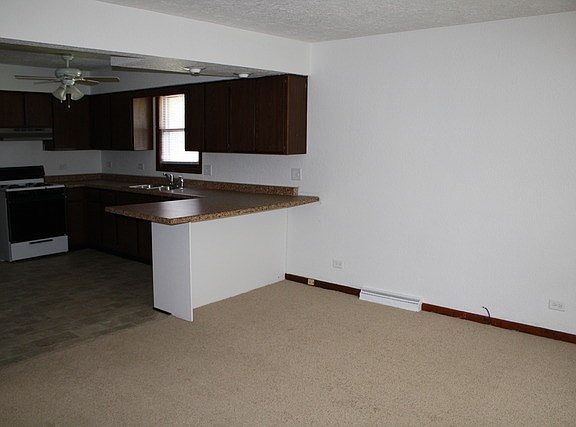 2nd image of 600 S Di Paolo Dr APT B
