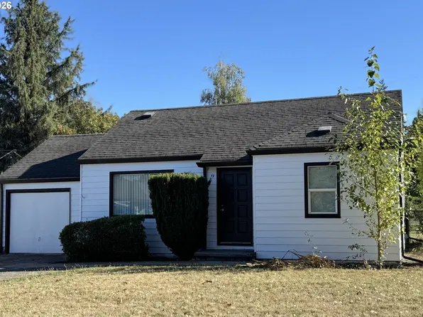 105 Maple Blvd, Troutdale, OR 97060