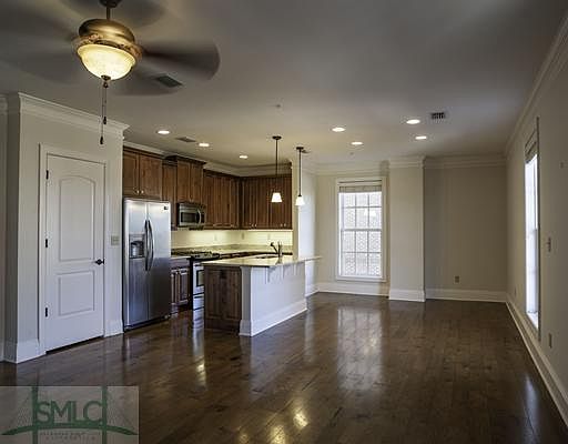 5th image of 165 W Bay St Unit 304