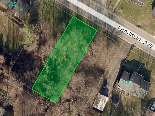 5 Franklin Ave, Vinton, VA 24179