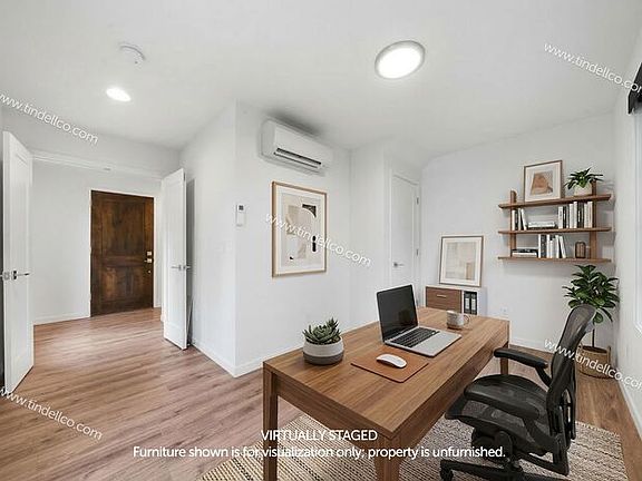 3rd image of 1116 SE Lincoln St #1116