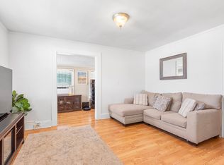 104 Walnut St FLOOR 2, Bloomfield, NJ 07003