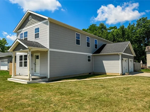 246 Columbine Ave, Akron, OH 44312