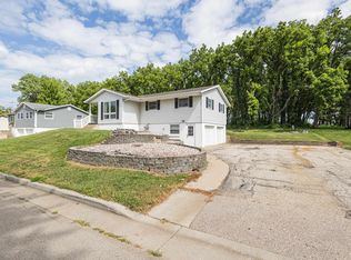 1410 23rd St, Hazel Green, WI 53811