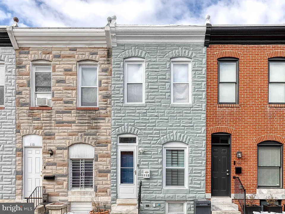 112 N Decker Ave