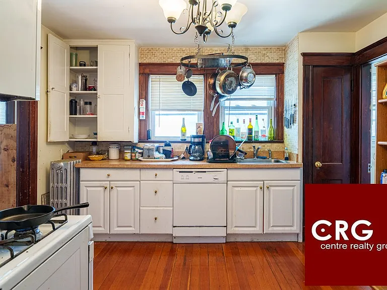 8 Niles St #1D — Photo 2