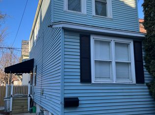 930A E Hamilton St #A, Milwaukee, WI 53202