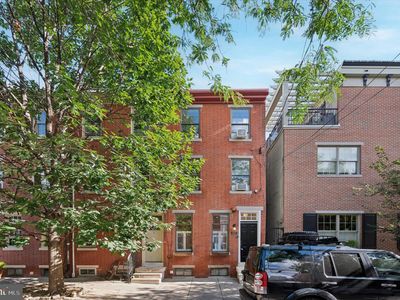 203 Carpenter St, Philadelphia, PA, 19147