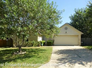 902 Iris Dr, Georgetown, TX 78626