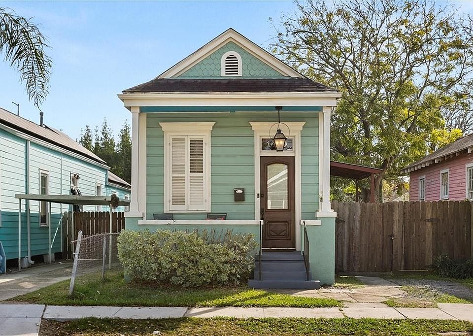 1st image of 1419 Cambronne St