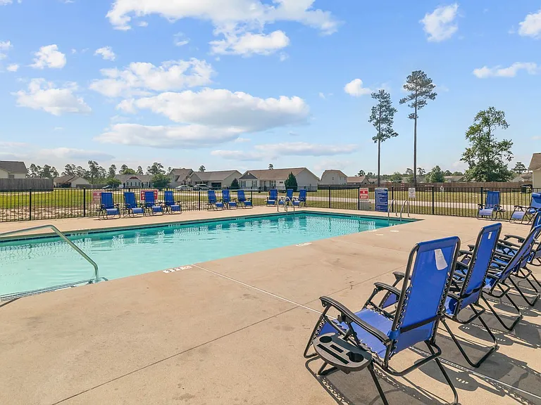 719 Addor Dr — Photo 48