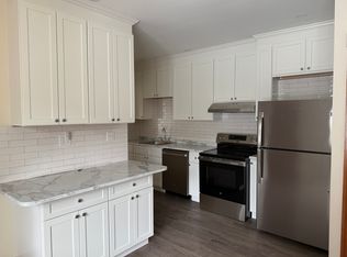 36 Arbella St #2, Salem, MA 01970