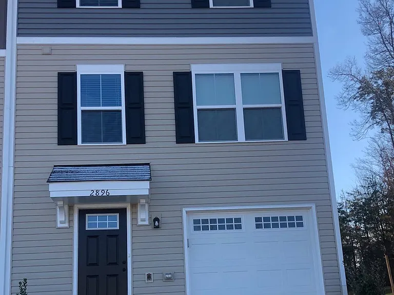 2896 Farzi Cir — Photo 1