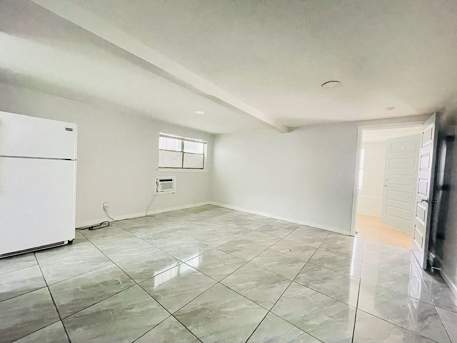 1 bed, 1.0 bath, $600 — Photo 4