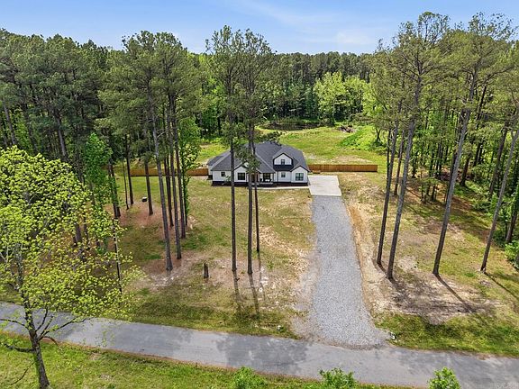 3rd image of 27625 Oak Rd