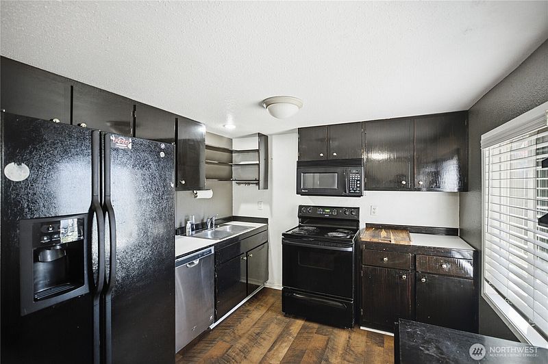 5th image of 509 S 60th Street