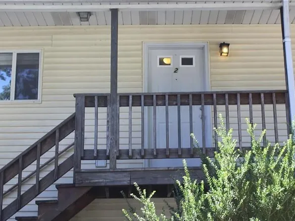 15 Renwick St APT 2, Stamford, CT 06902