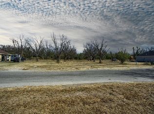 272 Eagle View Rd, Eagle Pass, TX 78852