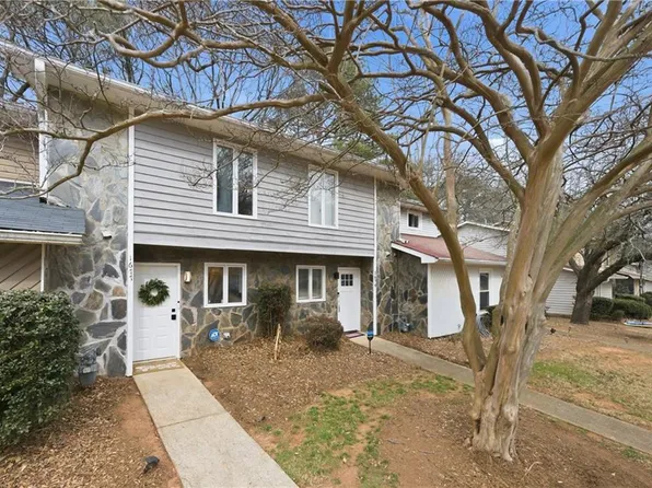 1677 Wynndowne Trl SE, Smyrna, GA 30080