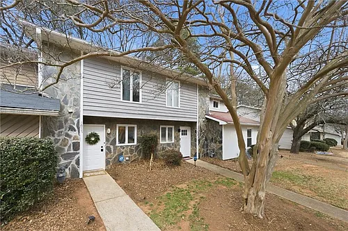 1677 Wynndowne Trl SE Photo 1