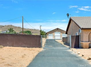 16557 Candlewood Rd, Apple Valley, CA 92307