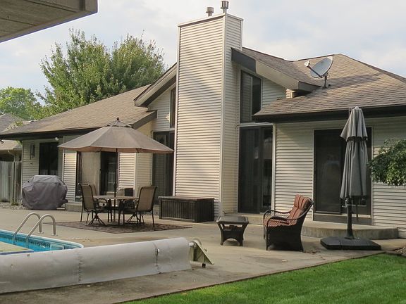 5th image of 1914 Park West Dr