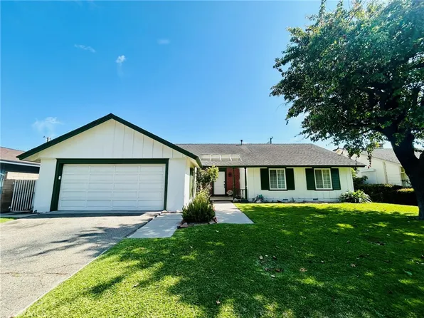 1930 W Woodworth Rd, Anaheim, CA 92804