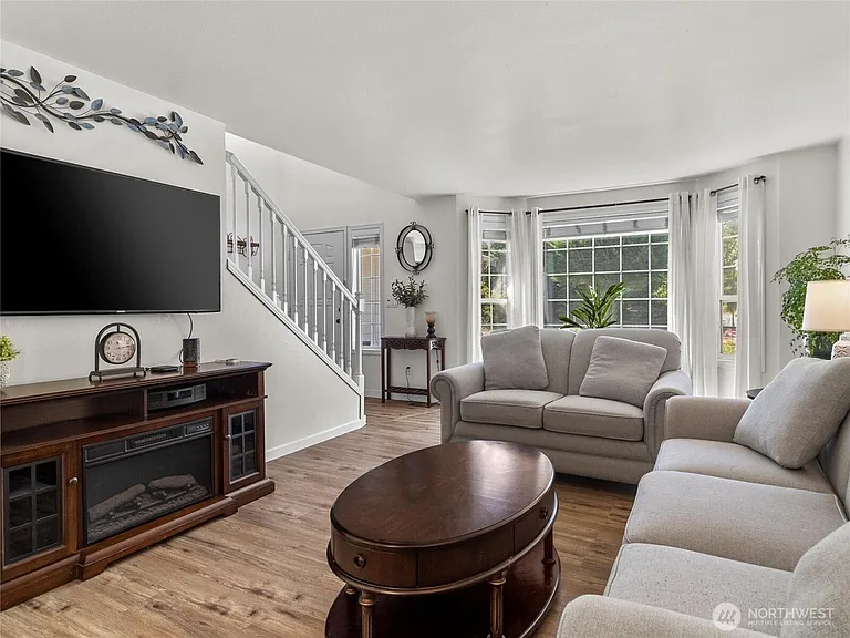 4309 236th St E — Photo 2
