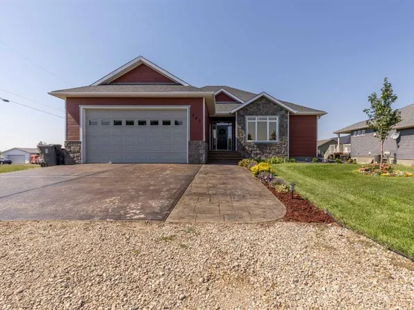 245 N 6a St, Stirling, AB T0K 2E0