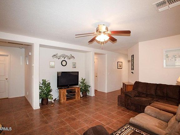 5th image of 40118 W Mary Lou Dr