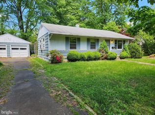 144 S Spring St, Falls Church, VA 22046
