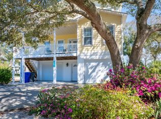 300 Lewis Dr, Carolina Beach, NC 28428