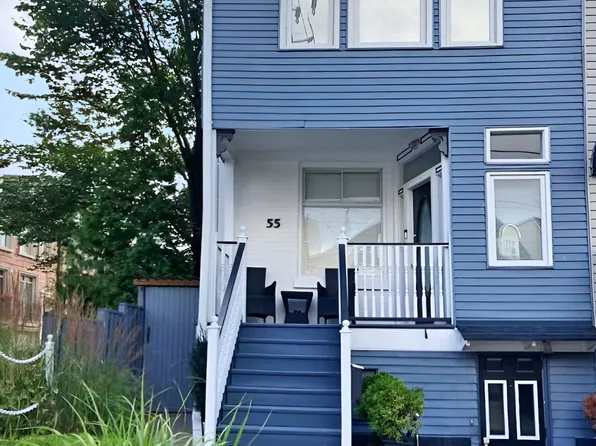 55 Woodbine Ave, Toronto, ON M4L 3P1