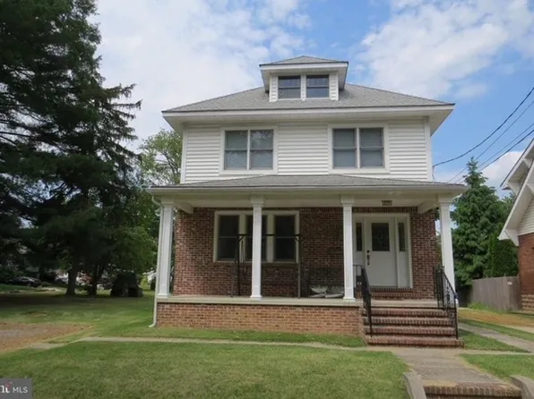 221 Villanova Rd, Glassboro, NJ 08028