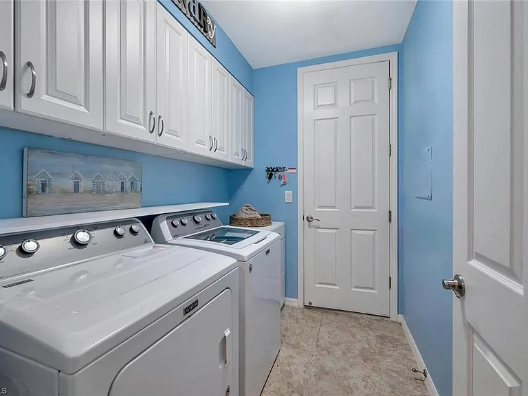 14940 Edgewater Cir — Photo 26