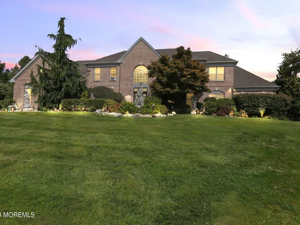 521 Turtle Hollow Drive, Freehold, NJ 07728