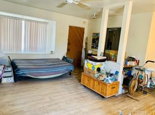 7632 Teesdale Ave, North Hollywood, CA 91605