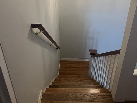 2nd image of 1412 Armstrong Ave #4