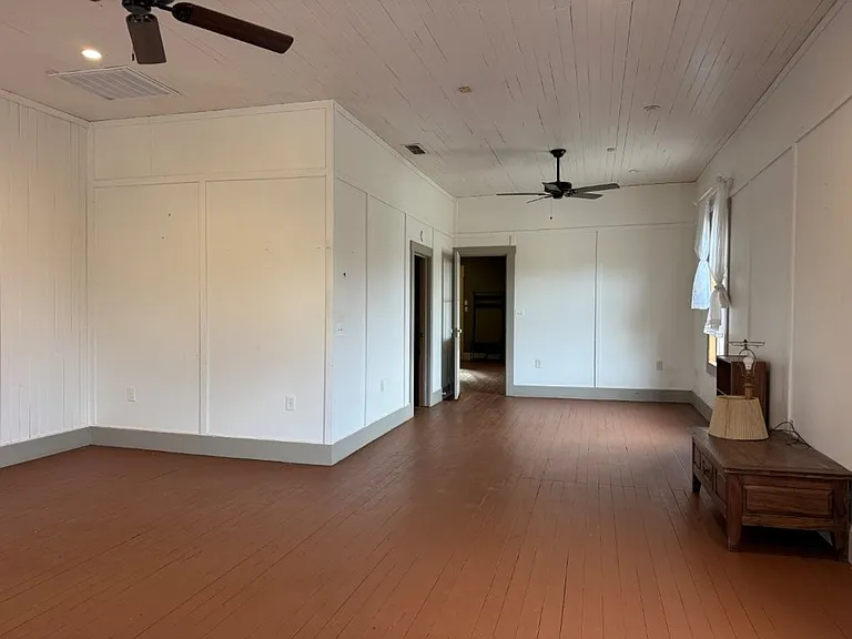7530 State Highway 16 — Photo 11