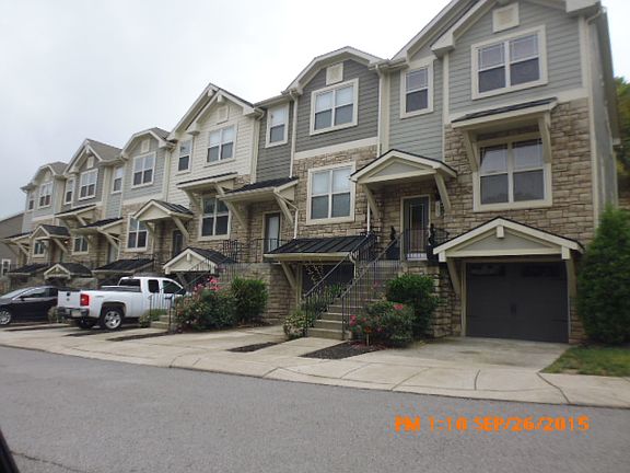 4th image of 1049 Woodbury Falls Dr