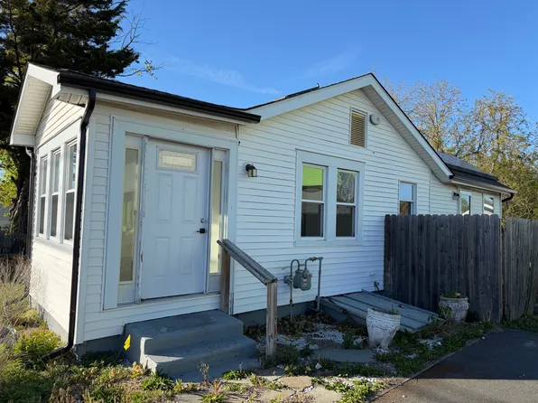 6696 Washington Ave, Egg Harbor Township, NJ 08234
