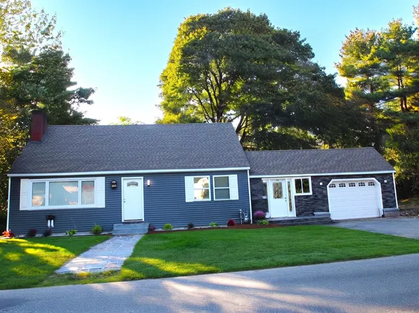 188 Oak St, Methuen, MA 01844