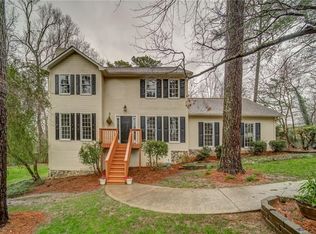 303 Gantt Trc, Woodstock, GA 30188