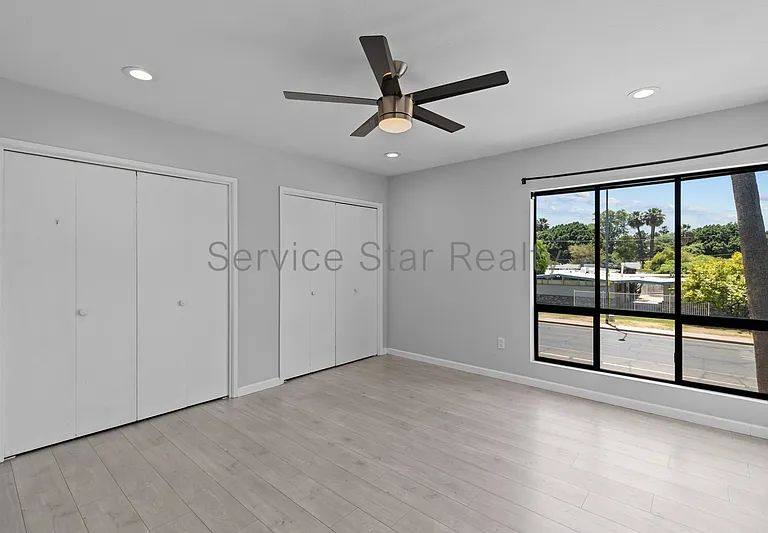 314 W Maryland Ave #A — Photo 10