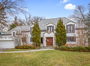 1034 Romona Rd, Wilmette, IL 60091