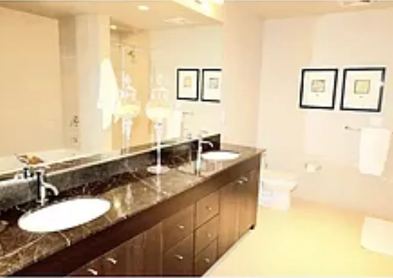 1900 SW River Dr #108 — Photo 20