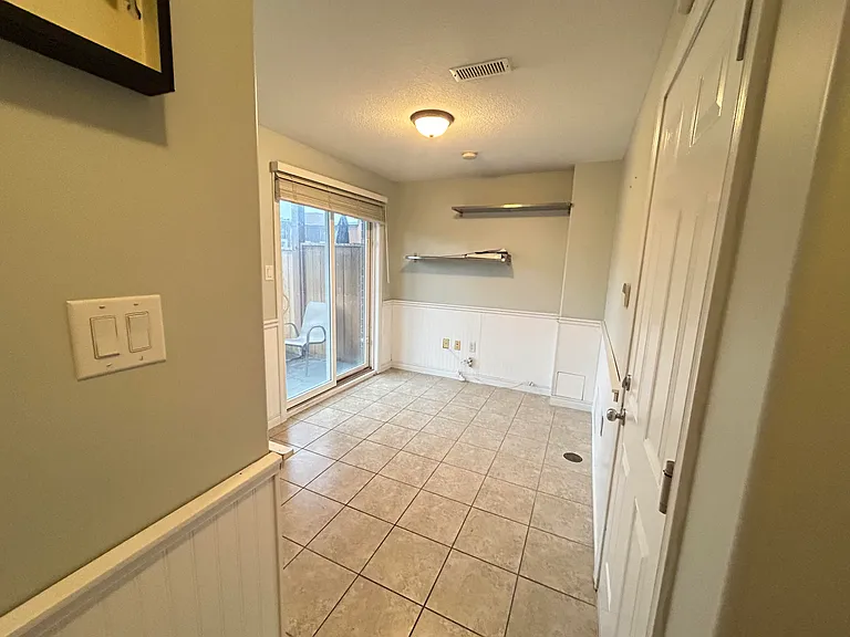 25 Viking Dr #44 — Photo 17